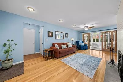 419 S Phelps Avenue, Arlington Heights, IL 60004 - Photo 4