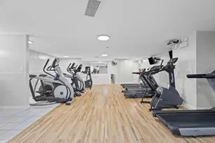 3600 N Lake Shore Dr, Chicago, IL 60613 - Photo 16