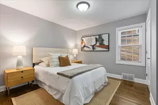 5324 N Laramie Ave, Chicago, IL 60630 - Photo 22