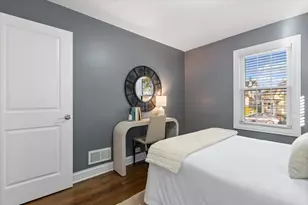 5324 N Laramie Ave, Chicago, IL 60630 - Photo 20