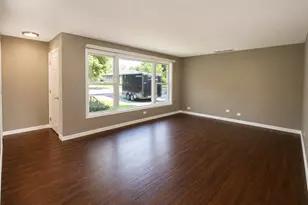 17649 65th Ave, Tinley Park, IL 60477 - Photo 8