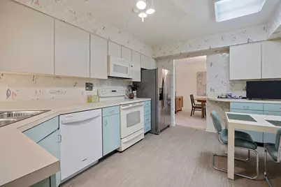 50 Lake Boulevard #667, Buffalo Grove, IL 60089 - Photo 12