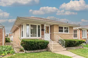 1528 N 21st Ave, Melrose Park, IL 60160 - Photo 1