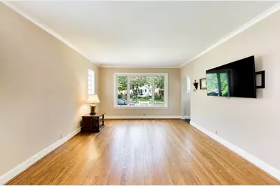 6744 N Oconto Avenue, Chicago, IL 60631 - Photo 4