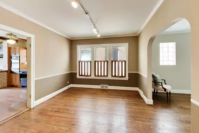 6744 N Oconto Avenue, Chicago, IL 60631 - Photo 8