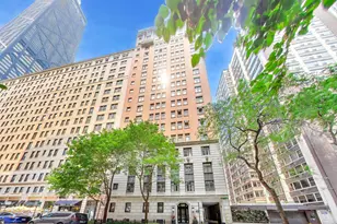 222 E Chestnut St, Chicago, IL 60611 - Photo 1
