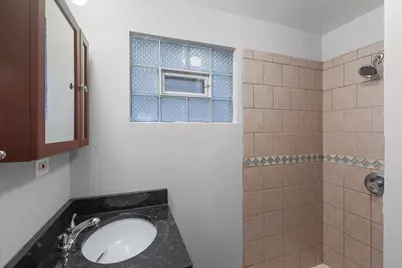 1464 W Ohio Street, Chicago, IL 60642 - Photo 10