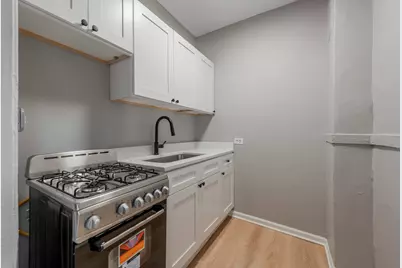 1414 W Pratt Boulevard #306, Chicago, IL 60626 - Photo 4