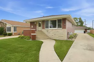 9429 Major Ave, Oak Lawn, IL 60453 - Photo 2