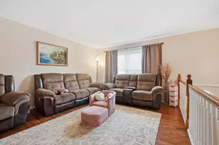 931 Bonniebrook Ave, Mundelein, IL 60060 - Photo 6