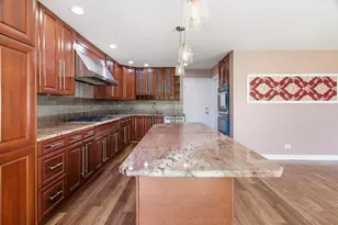 192 W Fox Hill Dr, Buffalo Grove, IL 60089 - Photo 6