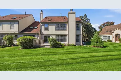 192 W Fox Hill Drive, Buffalo Grove, IL 60089 - Photo 46