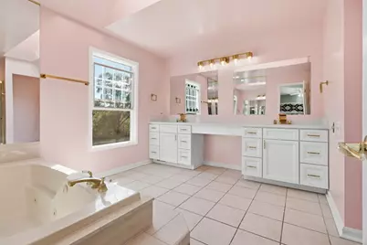 192 W Fox Hill Drive, Buffalo Grove, IL 60089 - Photo 24