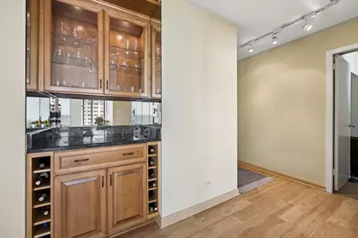 5455 N Sheridan Road #1801, Chicago, IL 60640 - Photo 8