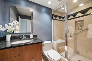 5455 N Sheridan Rd, Chicago, IL 60640 - Photo 12