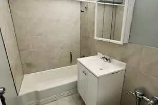 7337 S South Shore Dr, Chicago, IL 60649 - Photo 8