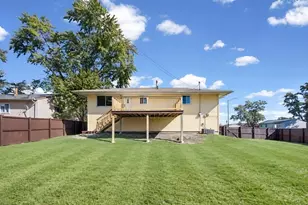 300 Hickory Ave, Romeoville, IL 60446 - Photo 46
