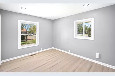 300 Hickory Avenue, Romeoville, IL 60446 - Photo 32