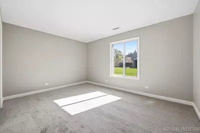 1654 Dover Court #A, Wheaton, IL 60189 - Photo 18
