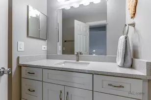 1230 N Knollwood Dr, Palatine, IL 60067 - Photo 14