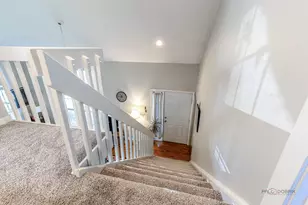 1230 N Knollwood Dr, Palatine, IL 60067 - Photo 18