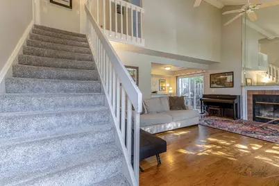 1230 N Knollwood Drive, Palatine, IL 60067 - Photo 12