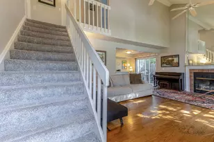 1230 N Knollwood Dr, Palatine, IL 60067 - Photo 12