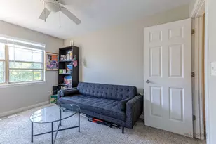 1230 N Knollwood Dr, Palatine, IL 60067 - Photo 16