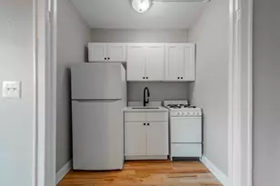 1414 W Pratt Blvd, Chicago, IL 60626 - Photo 4