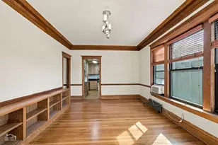 5520 S Cornell Ave, Chicago, IL 60637 - Photo 8