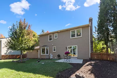 945 E Benton Avenue, Naperville, IL 60540 - Photo 26