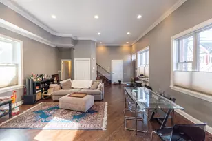 2009 W Walton St, Chicago, IL 60622 - Photo 4