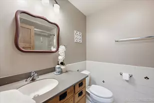 627 Ritter Dr, Batavia, IL 60510 - Photo 44