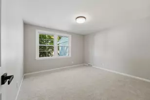 542 E Prospect Ave, Lake Bluff, IL 60044 - Photo 24