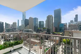 200 W Grand Ave, Chicago, IL 60654 - Photo 6