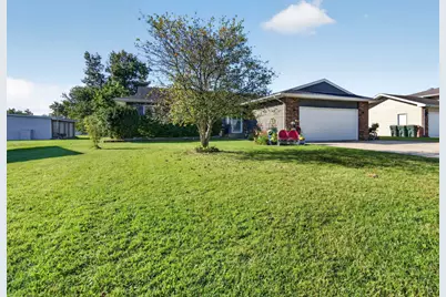 155 W Fox Street, Coal City, IL 60416 - Photo 4