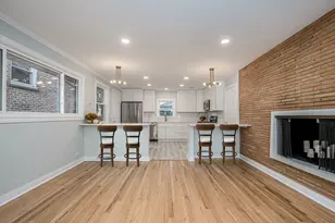 7930 N Kenneth Ave, Skokie, IL 60076 - Photo 6
