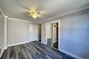 661 W Sheridan Rd, Chicago, IL 60613 - Photo 12