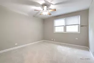 562 Applegate Ln, Lake Zurich, IL 60047 - Photo 22