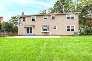 562 Applegate Ln, Lake Zurich, IL 60047 - Photo 40