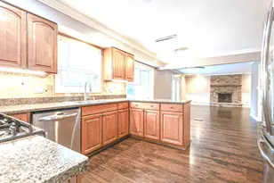 562 Applegate Ln, Lake Zurich, IL 60047 - Photo 18