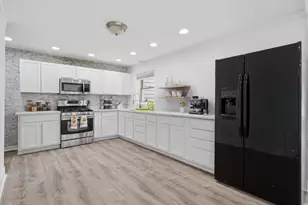 911 Kohley Rd, Lisle, IL 60532 - Photo 18