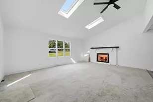 911 Kohley Rd, Lisle, IL 60532 - Photo 10