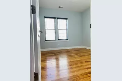 5731 N Kimball Avenue #2B, Chicago, IL 60659 - Photo 18
