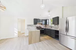 1027 Garfield Ave, Belvidere, IL 61008 - Photo 16