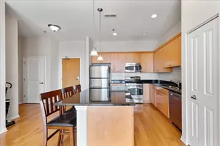 1199 E Port Clinton Rd, Vernon Hills, IL 60061 - Photo 8
