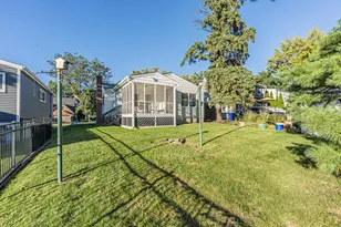 311 Elm St, Glen Ellyn, IL 60137 - Photo 24