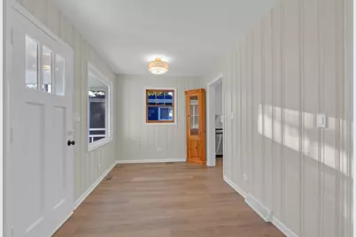 311 Elm Street, Glen Ellyn, IL 60137 - Photo 14