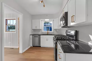 311 Elm St, Glen Ellyn, IL 60137 - Photo 10