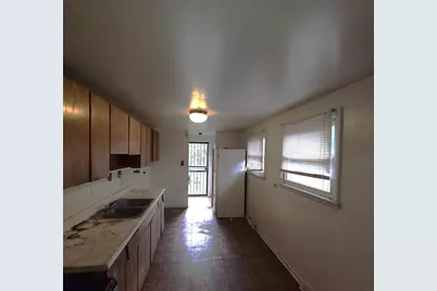 1649 W 163rd Street, Markham, IL 60428 - Photo 6